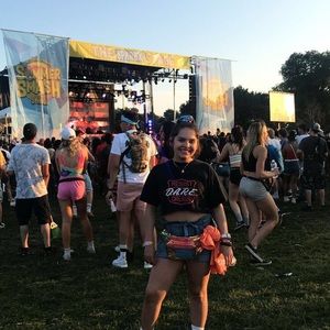 Meet your Posher, Lorena